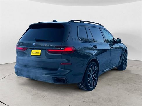 Used 2022 BMW X7 M50i w/ Dynamic Handling Package image 5