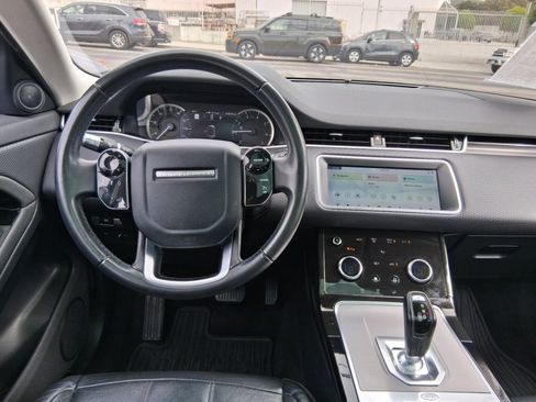 Used 2020 Land Rover Range Rover Evoque S AWD/4WD image 11