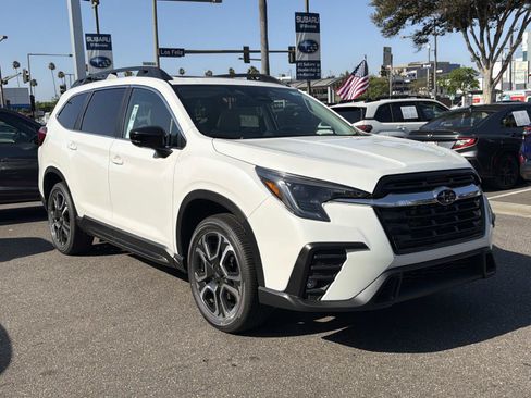 New 2026 Subaru Ascent Limited AWD/4WD image 3