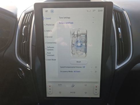 Certified 2022 Ford Edge SE w/ Black Appearance Package image 33