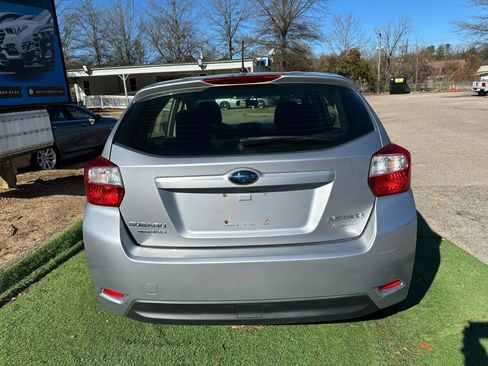 Used 2012 Subaru Impreza 2.0i Premium w/ All-Weather Pkg image 5