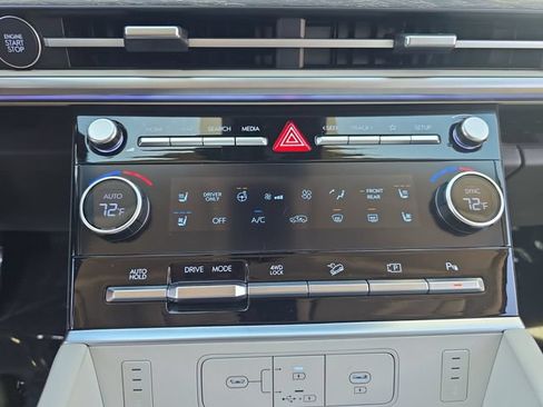 New 2026 Hyundai Santa Fe Calligraphy AWD/4WD image 18