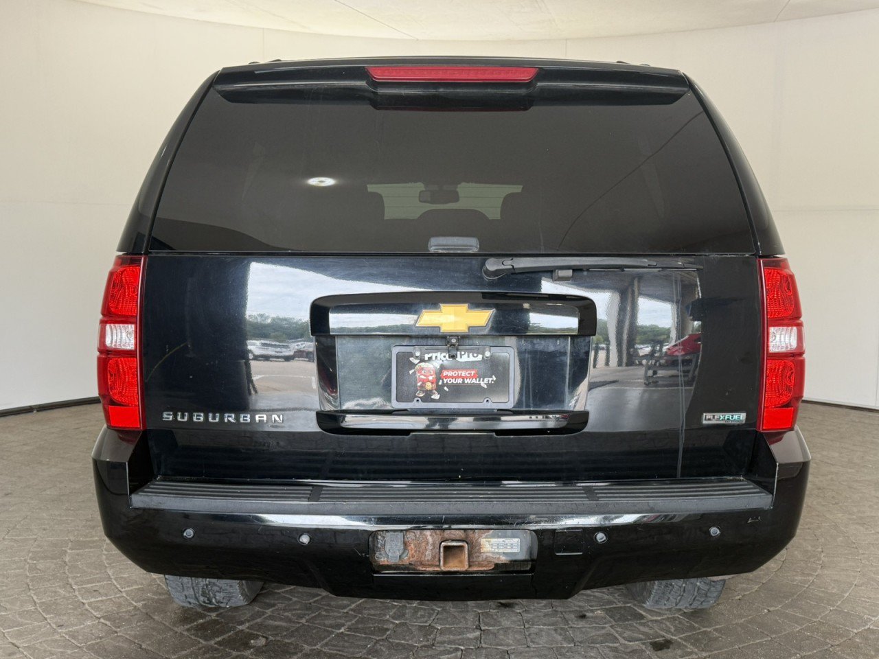 Used 2012 Chevrolet Suburban LS w/ All-Star Edition AWD/4WD image 6