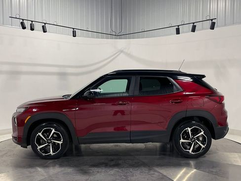 Used 2023 Chevrolet TrailBlazer RS w/ Convenience Package FWD image 14