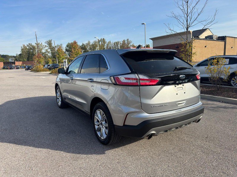 Used 2022 Ford Edge Titanium AWD/4WD image 4