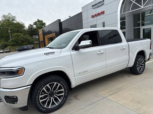 New 2025 RAM 1500 Limited image 11