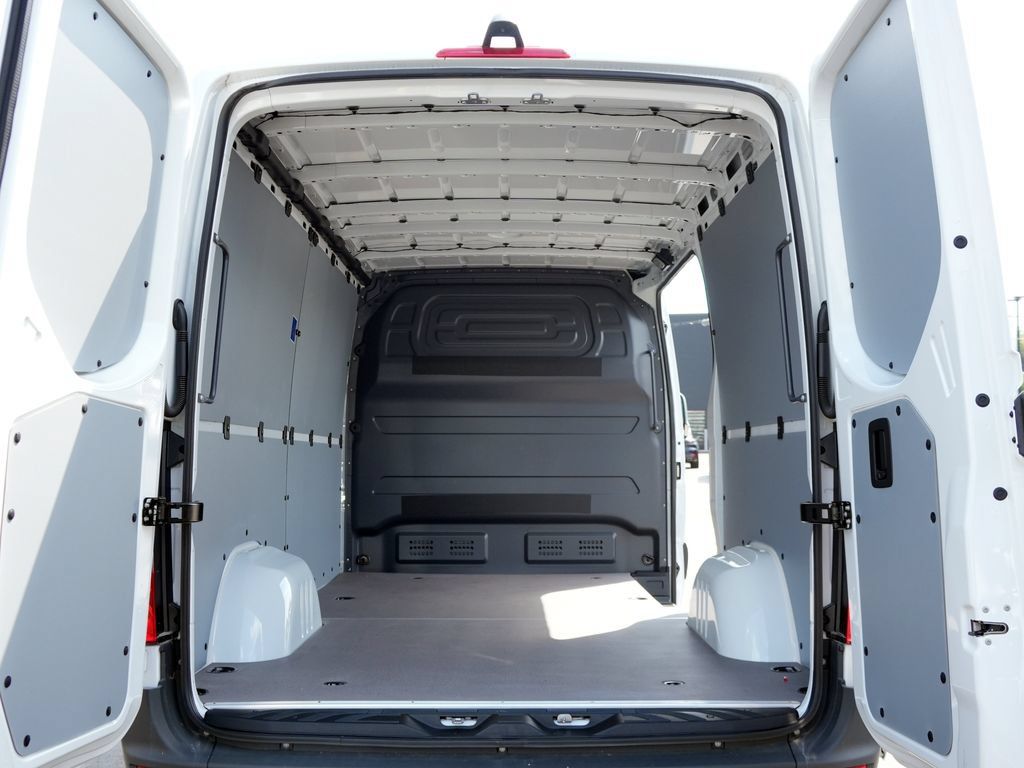 New 2026 Mercedes-Benz Sprinter 2500 image 5