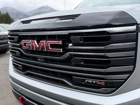 Used 2026 GMC Sierra 1500 AT4 w/ AT4 Premium Package AWD/4WD image 26