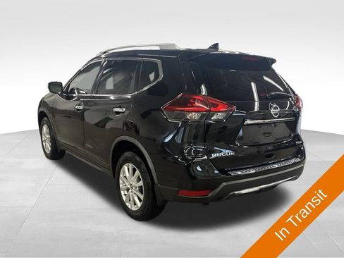 Used 2018 Nissan Rogue SV AWD/4WD image 4