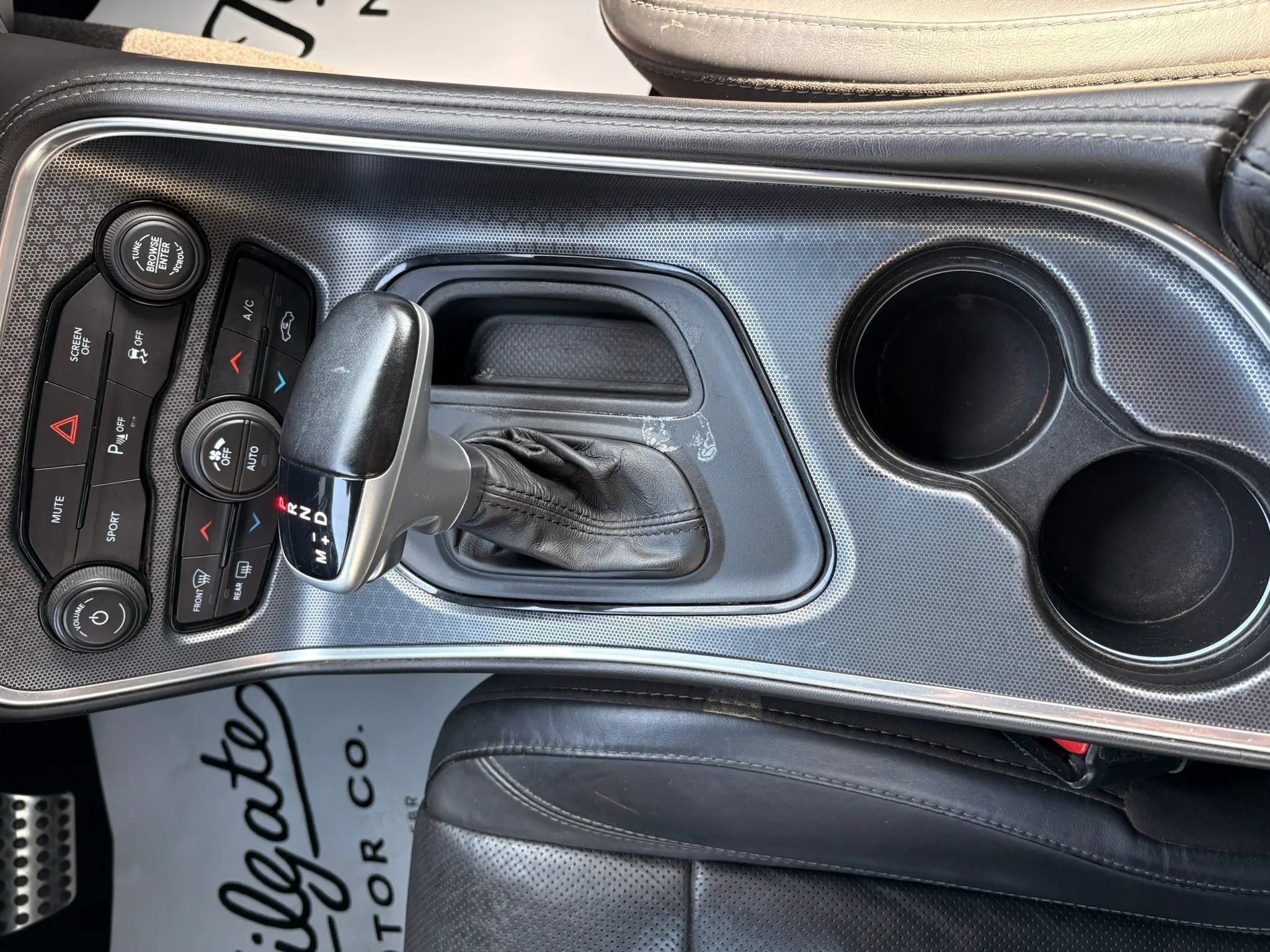 Used 2018 Dodge Challenger SXT Plus RWD image 20
