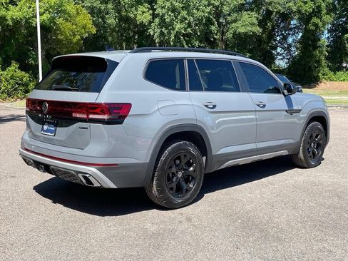 Used 2026 Volkswagen Atlas Peak Edition AWD/4WD image 25