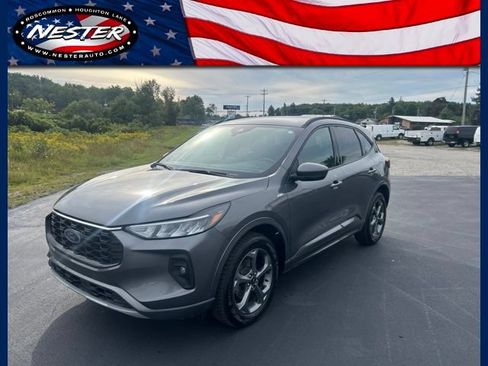 Used 2023 Ford Escape ST-Line Select w/ Class II Trailer Tow Package AWD/4WD image 1