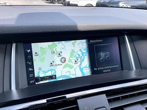 Used 2017 BMW X3 sDrive28i RWD image 35