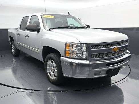 Used 2013 Chevrolet Silverado 1500 LT w/ All-Star Edition RWD image 2