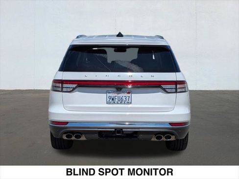 Used 2025 Lincoln Aviator Reserve w/ Equipment Group 201A AWD/4WD image 4