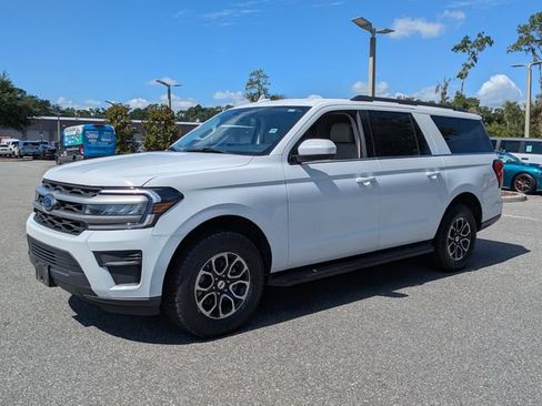 Used 2024 Ford Expedition Max XLT AWD/4WD image 7