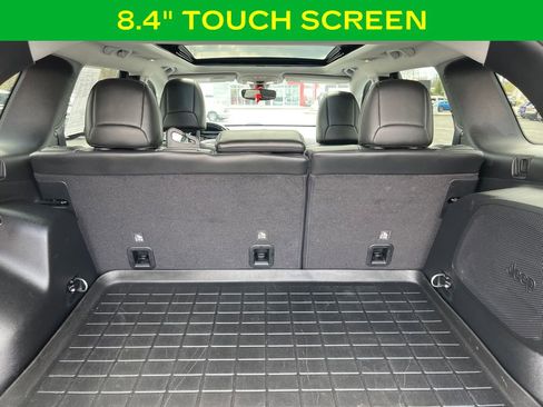 Used 2020 Jeep Cherokee Trailhawk w/ Comfort/Convenience Group image 14