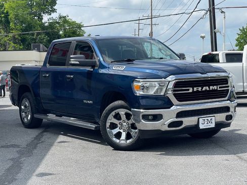 Used 2019 RAM 1500 Big Horn image 2
