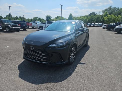Used 2024 Lexus RX 350 w/ Technology Package AWD/4WD image 3