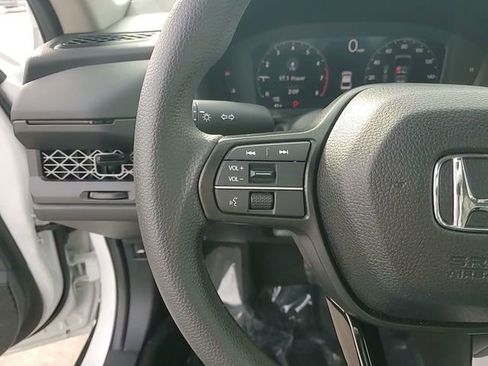 Used 2025 Honda Accord LX image 17