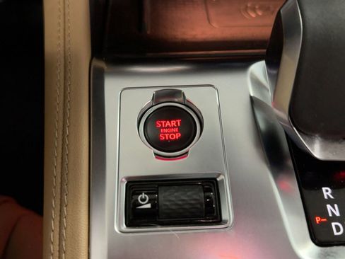 Used 2022 Jaguar F-PACE S image 26