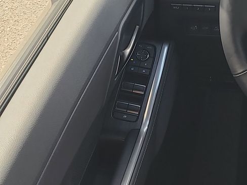 Used 2024 Lexus GX 550 image 24