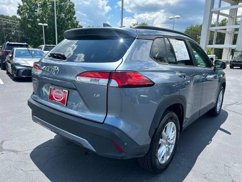 Used 2022 Toyota Corolla Cross LE FWD image 7