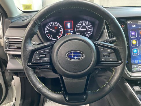 Used 2025 Subaru Outback Onyx Edition AWD/4WD image 28