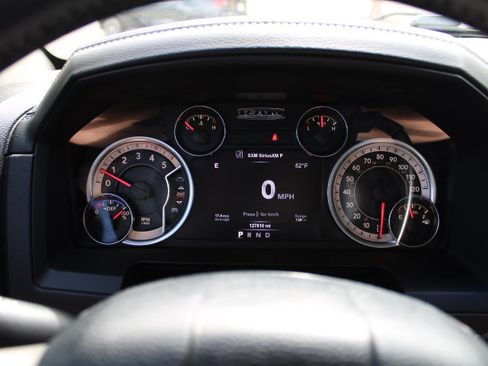 Used 2018 RAM 2500 Laramie w/ Sport Appearance Group AWD/4WD image 14