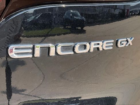 Used 2025 Buick Encore GX Preferred FWD image 9