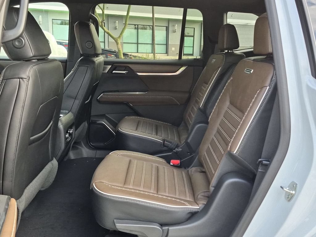 New 2026 GMC Acadia Denali Ultimate FWD image 22