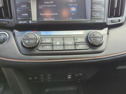 Used 2016 Toyota RAV4 SE image 17