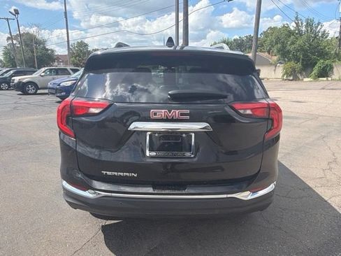 Used 2018 GMC Terrain SLT w/ Preferred Package FWD image 9