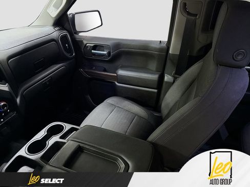 Used 2021 Chevrolet Silverado 1500 LT AWD/4WD image 25
