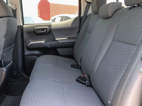 Certified 2020 Toyota Tacoma SR5 RWD image 18