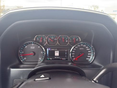 Used 2017 GMC Sierra 1500 SLT w/ SLT Premium Package AWD/4WD image 18