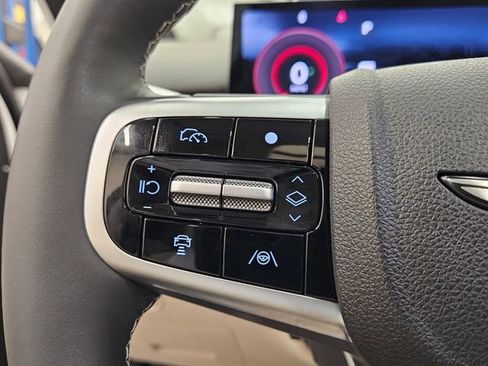 Used 2026 Genesis GV70 2.5T Select image 26