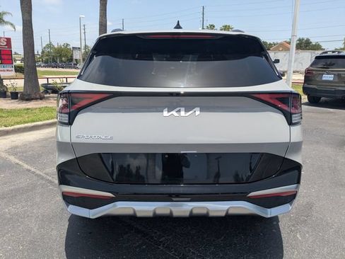 Certified 2024 Kia Sportage SX FWD image 4