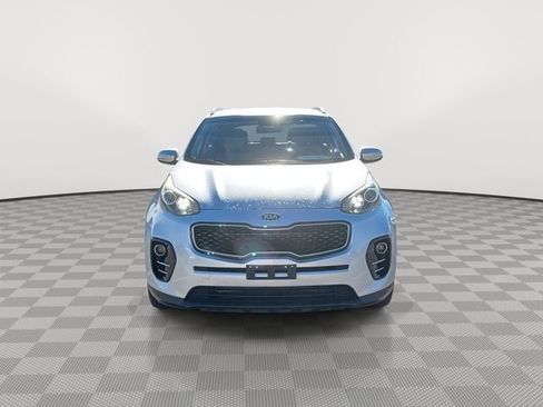 Used 2018 Kia Sportage EX image 3