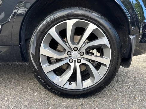 Certified 2025 Land Rover Discovery Sport S AWD/4WD image 28