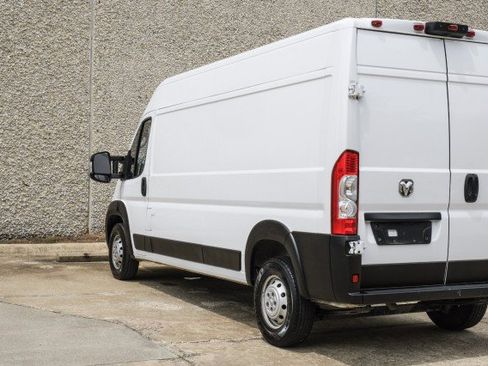 Used 2023 RAM ProMaster 2500 FWD image 13