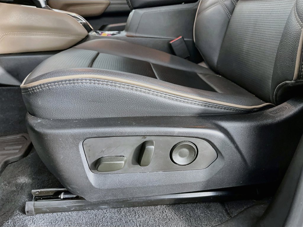 Used 2023 GMC Canyon Denali AWD/4WD image 27