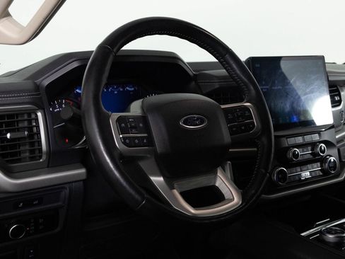 Used 2024 Ford Expedition Max XLT image 66