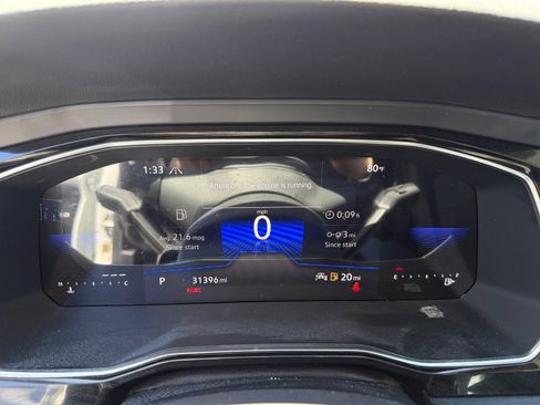Certified 2023 Volkswagen Jetta SE FWD image 11