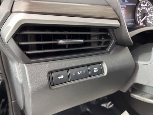 Used 2024 Nissan Altima 2.5 SV image 30