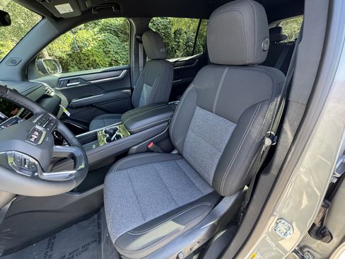 New 2026 GMC Acadia Elevation w/ Black Edition image 15