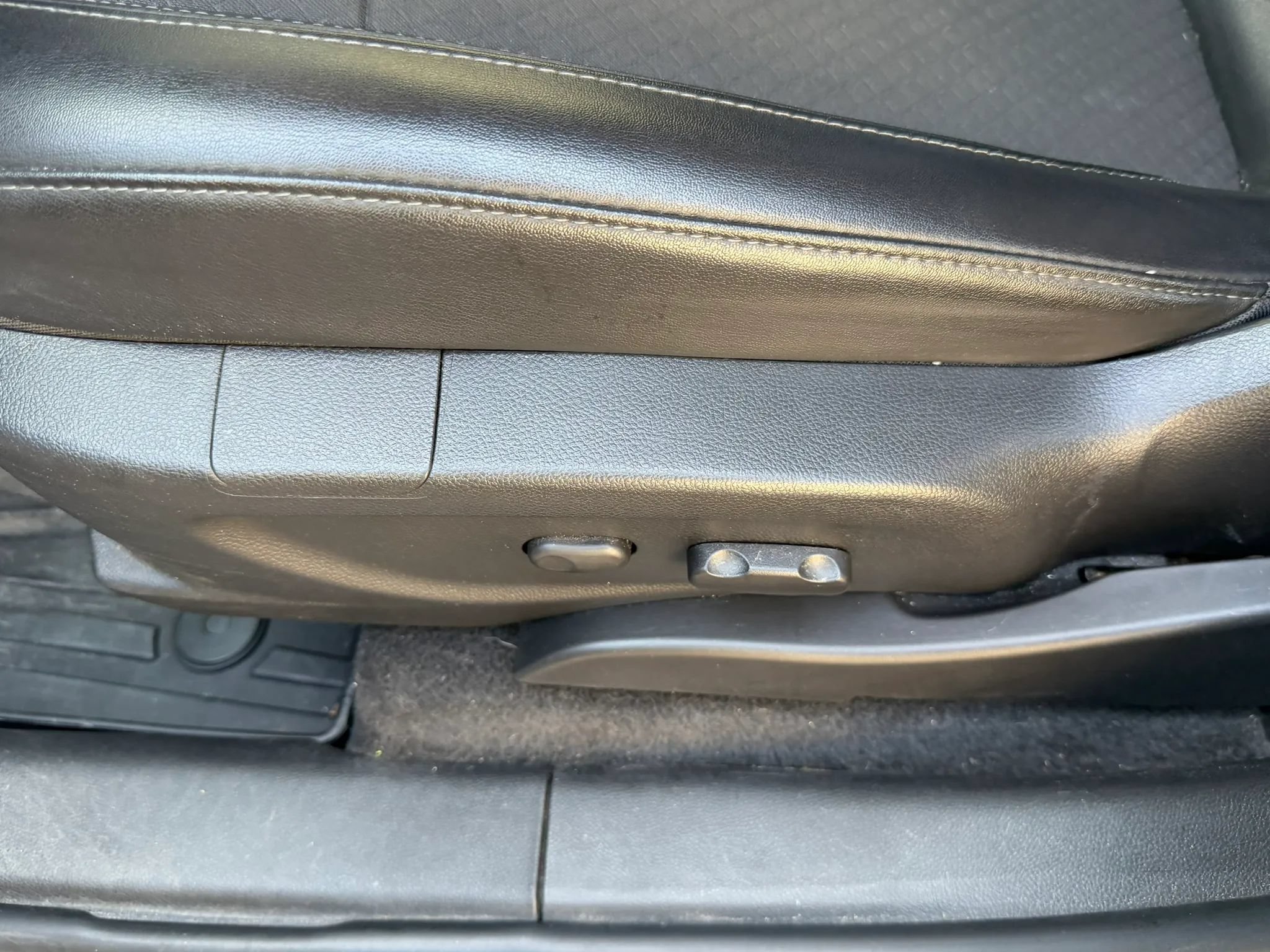 Used 2019 Buick Encore Preferred FWD image 24