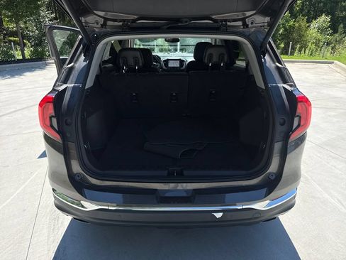 Used 2019 GMC Terrain SLT w/ Preferred Package FWD image 25