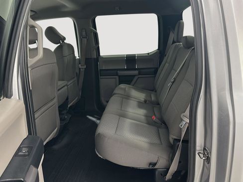 Used 2020 Ford F150 XLT image 19