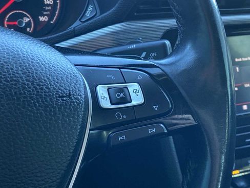 Used 2020 Volkswagen Passat 2.0T R-Line image 30